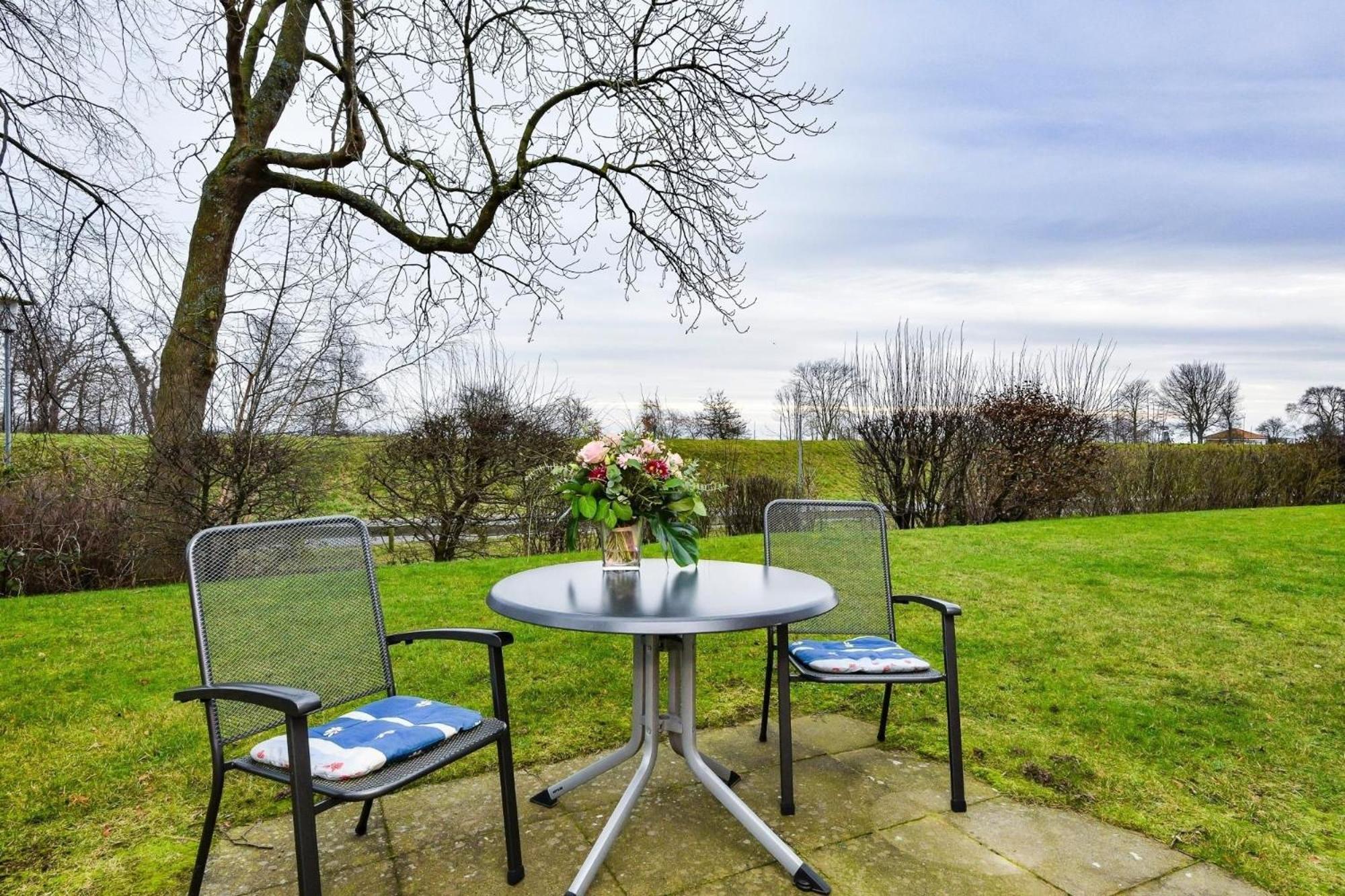 Ferienwohnung Ostseebutt Mit Terrasse Im Kaiserhof 2 Келленхузен Экстерьер фото